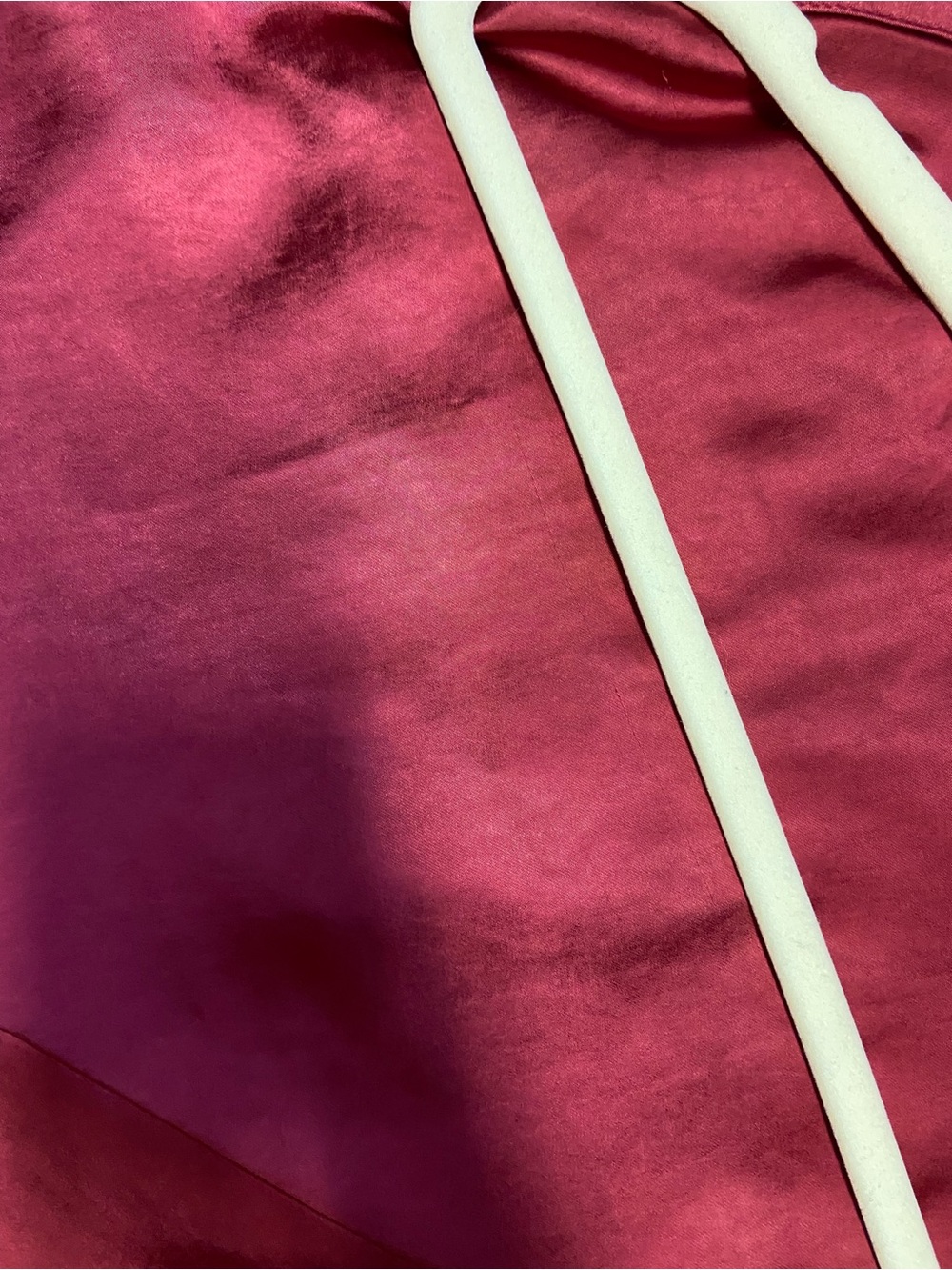 Lioness Satin Dress | XS | Berry - Picture 4 of 6